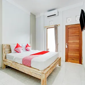 2* Hotel Oyo Flagship 90756 Melasti Hills & Cafe
